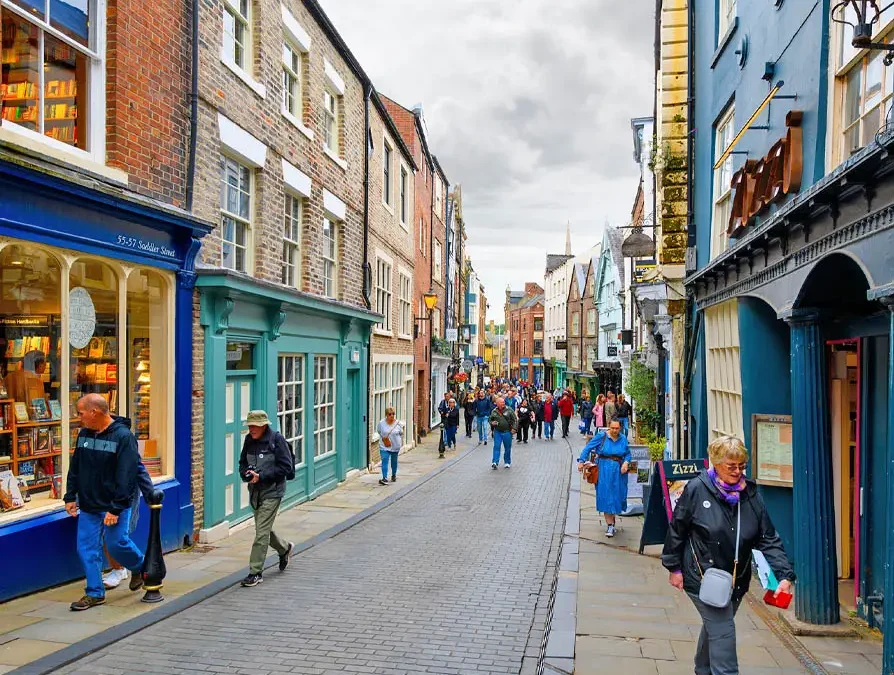 How Small UK Business Owners Can Build a Healthier Money Relationship